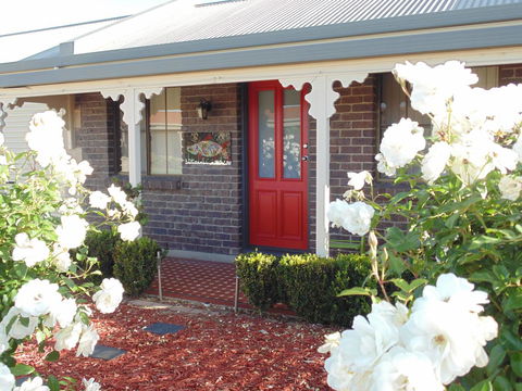 Baronet B & B - Accommodation Brisbane 0