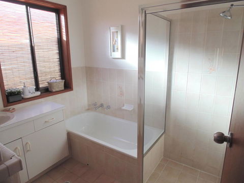 Baronet B & B - Accommodation Brisbane 13