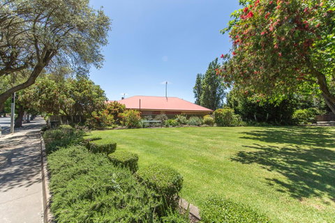 Tanunda\'s Magpie House - Accommodation Brisbane 30
