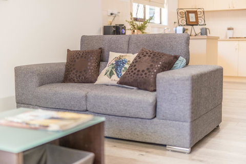 Tanunda\'s Magpie House - Accommodation Brisbane 0