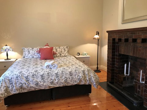 Ambrosia Holiday Home - Accommodation Brisbane 2