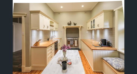 Ambrosia Holiday Home - Accommodation Brisbane 24