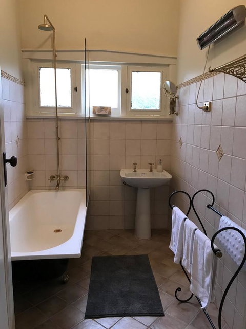 Ambrosia Holiday Home - Accommodation Brisbane 10