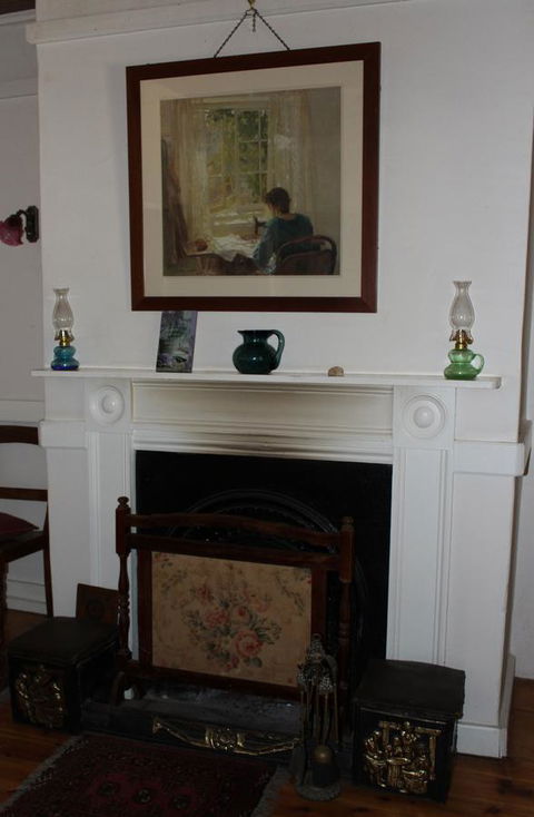Hillside Cottage - Accommodation Brisbane 4