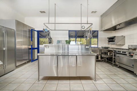 Doyles On The Bay - Accommodation Brisbane 11