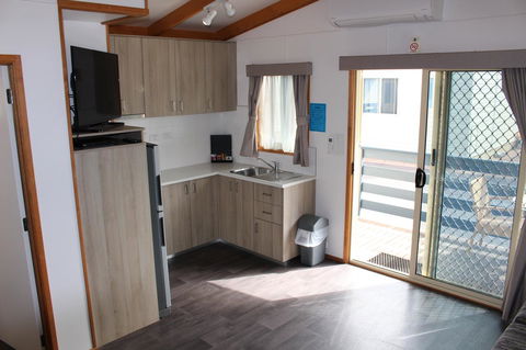 Ceduna Foreshore Caravan Park - Accommodation Brisbane 7