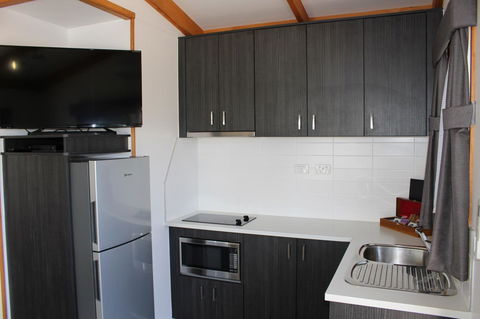 Ceduna Foreshore Caravan Park - Accommodation Brisbane 1