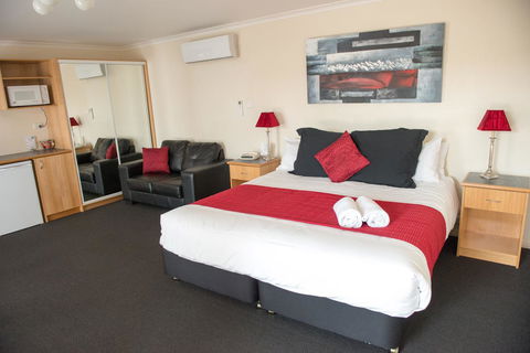 Arkana Motor Inn & Terrace Apartments - Accommodation Brisbane 7