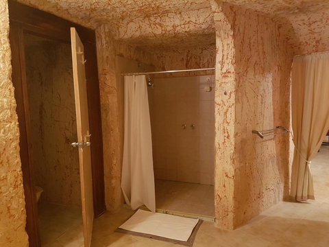 Underground Gem - Accommodation Brisbane 13