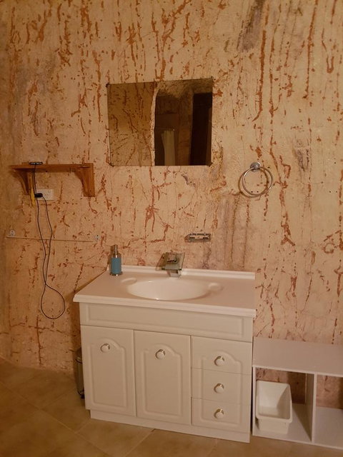 Underground Gem - Accommodation Brisbane 14