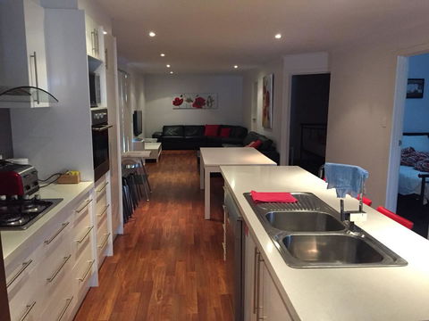 Home On Torrens - Accommodation Brisbane 1