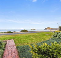 Franklin Beachfront Apartments - Accommodation Brisbane