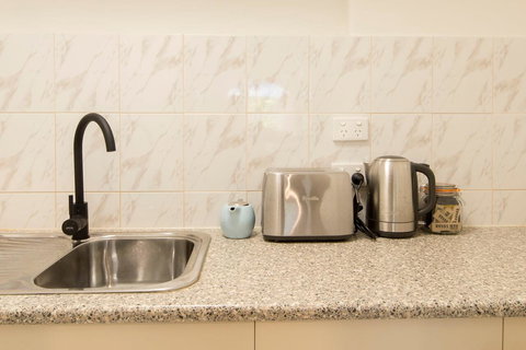 The Manor Basket Range - Accommodation Brisbane 9