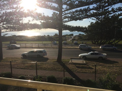 Adelaide - Semaphore Beach Front - Accommodation Brisbane 8