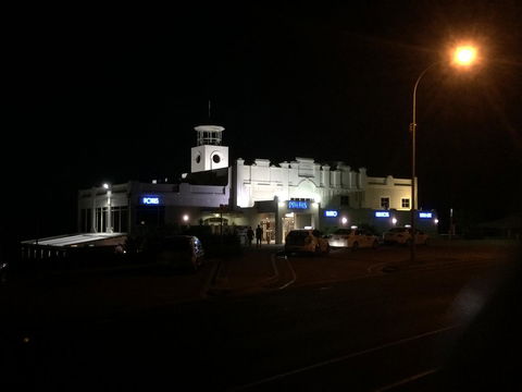 Adelaide - Semaphore Beach Front - Accommodation Brisbane 22