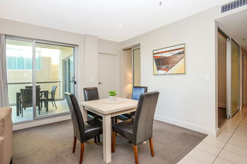 Pier Luxury Apartments - Accommodation Brisbane 23