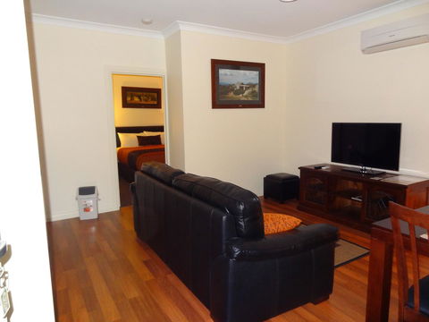 Hahndorf Oak Tree Cottages - Accommodation Brisbane 10