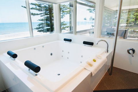 Seawall Apartments - Accommodation Brisbane 30