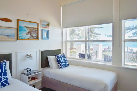 Seawall Apartments - Accommodation Brisbane 11