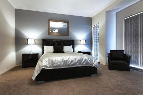 Casavino Luxury Villa - Accommodation Brisbane 29