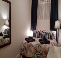 Unit in Marion - Accommodation Brisbane