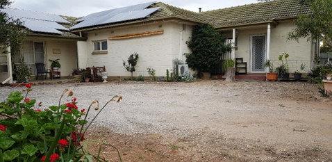 Unit In Marion - Accommodation Brisbane 1