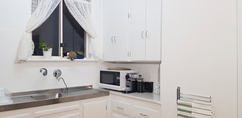 Unit In Marion - Accommodation Brisbane 7