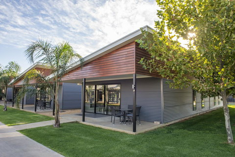 Paringa Resort - Accommodation Brisbane 0