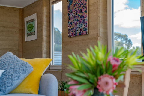 Ecopia Retreat - Accommodation Brisbane 3