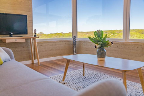 Ecopia Retreat - Accommodation Brisbane 6