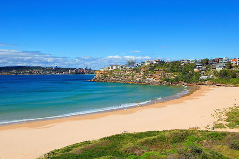 Beachfront Bliss - Accommodation Brisbane 2
