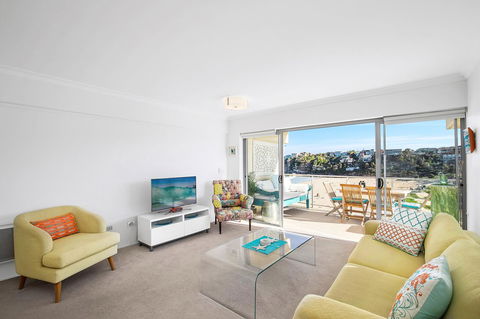 Beachfront Bliss - Accommodation Brisbane 6
