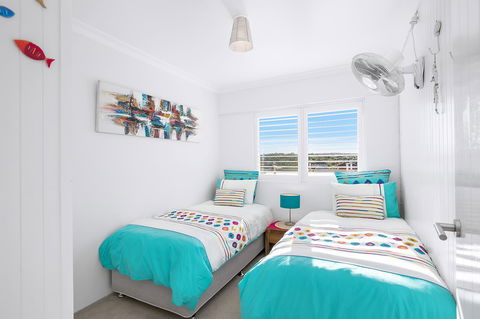 Beachfront Bliss - Accommodation Brisbane 16