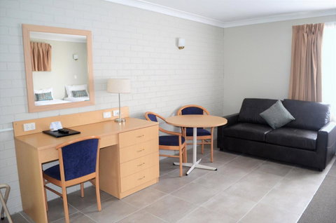Bathurst Motor Inn - Accommodation Brisbane 9