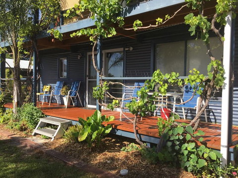 SHAKIN' SHACK - Accommodation Brisbane 0