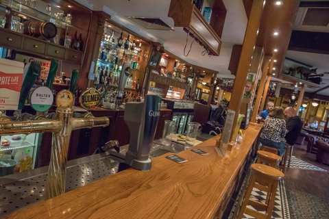 Mick O\'Sheas - Accommodation Brisbane 11