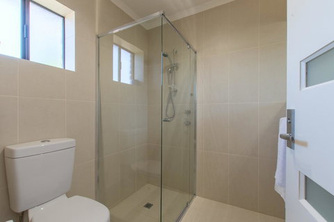 Mick O\'Sheas - Accommodation Brisbane 24