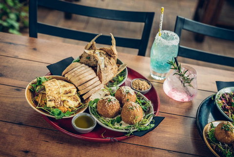 Mick O\'Sheas - Accommodation Brisbane 10