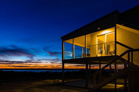Southern Ocean Lookout - Accommodation Brisbane 0