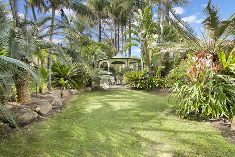 The Palms - Accommodation Brisbane 8