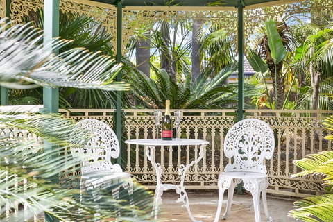 The Palms - Accommodation Brisbane 9