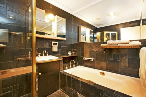 The Palms - Accommodation Brisbane 20