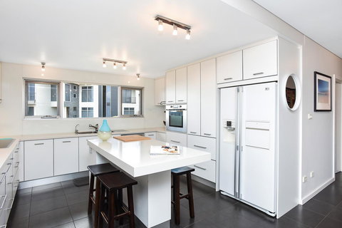 Esplanade Escape - Accommodation Brisbane 27