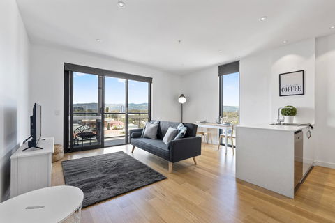 Views On Surflen - Accommodation Brisbane 0