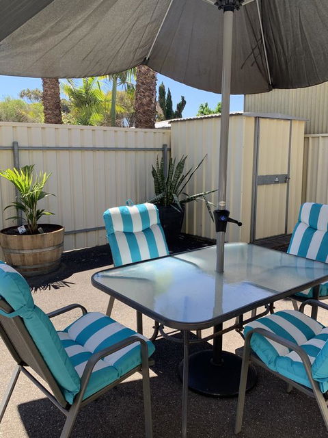 Sunshine Four - Accommodation Brisbane 43