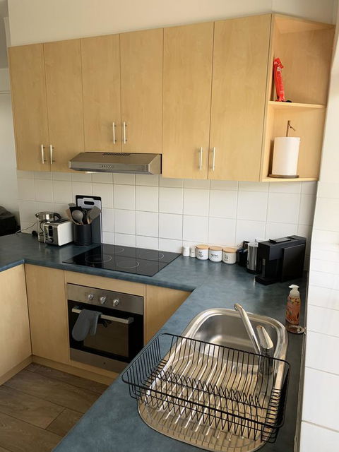 Sunshine Four - Accommodation Brisbane 24