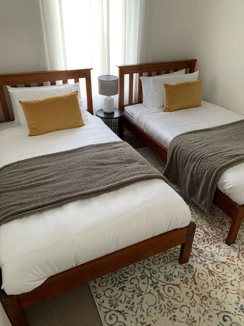 Sunshine Four - Accommodation Brisbane 36