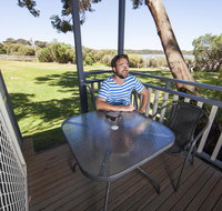 Lakeside Tourist Park - Accommodation Brisbane