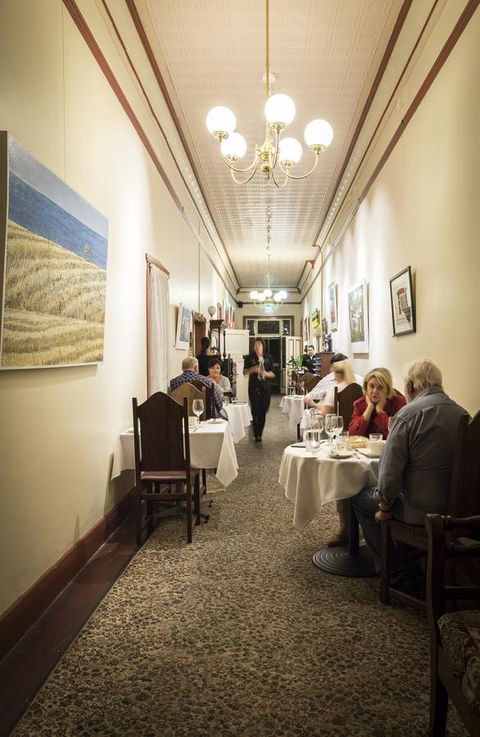 The Rising Sun Hotel - Accommodation Brisbane 16