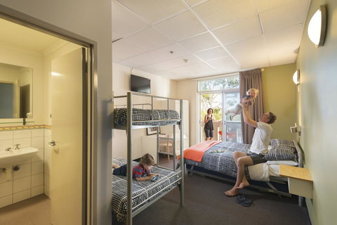 YHA Adelaide Central - Accommodation Brisbane 37